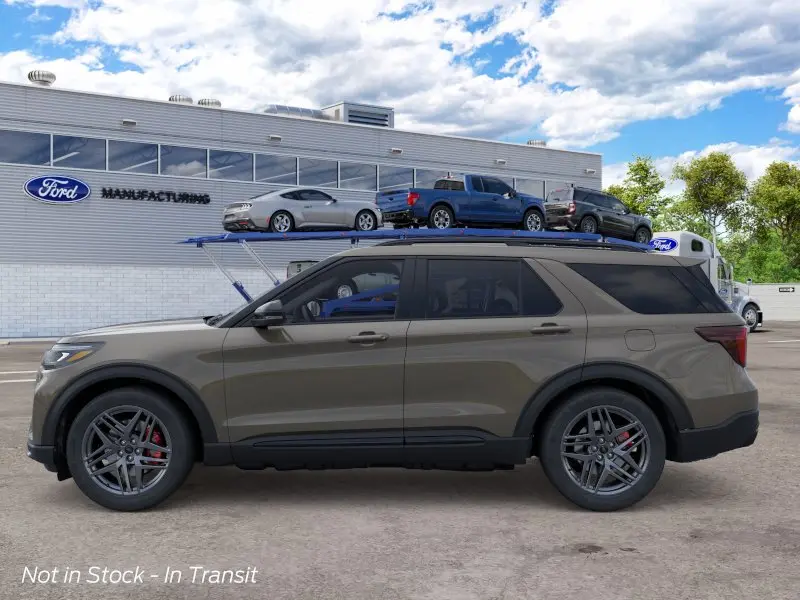 2026 Ford Explorer ST 4WD photo 3