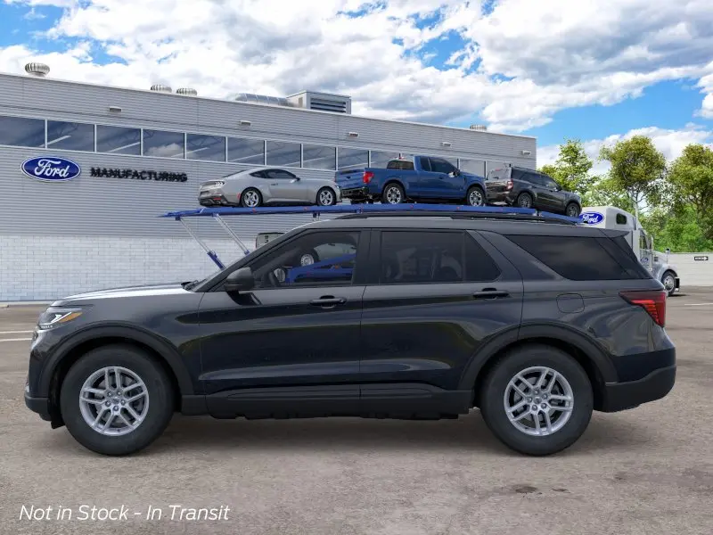 2026 Ford Explorer undefined photo 3