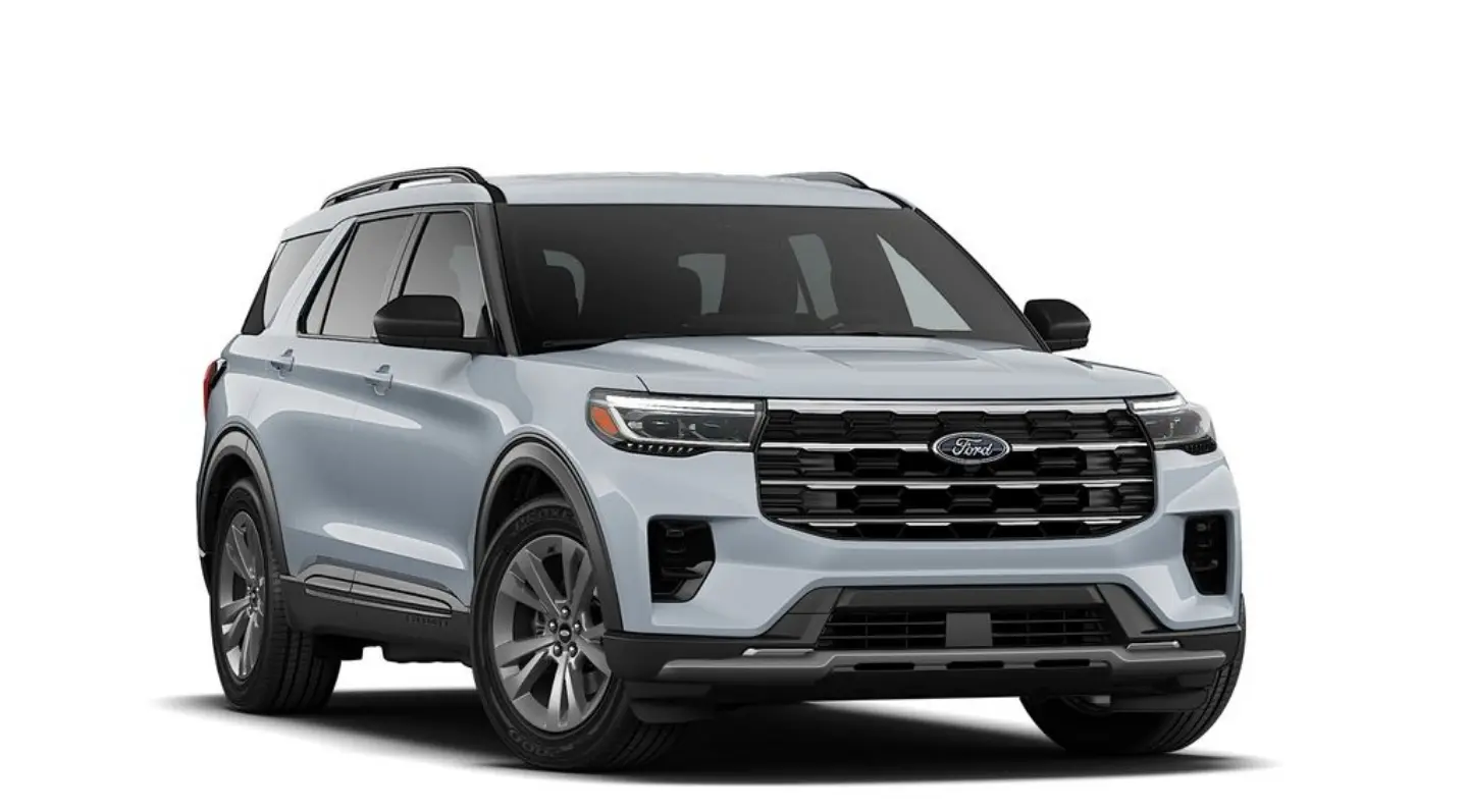 2026 Ford Explorer Active 4WD photo 4