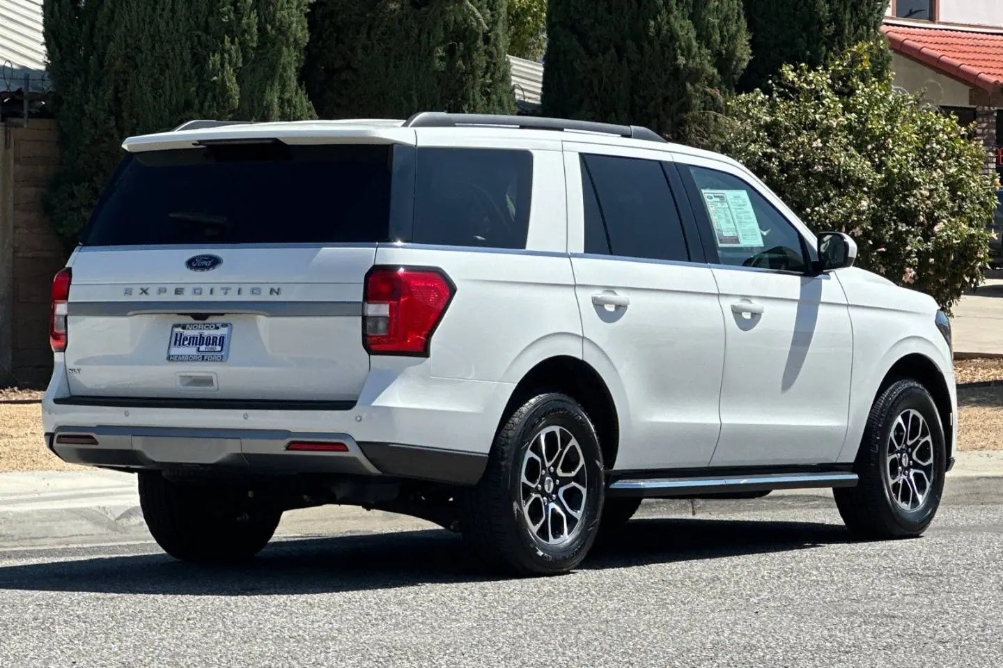 2023 Ford Expedition XLT 4x4 photo 4