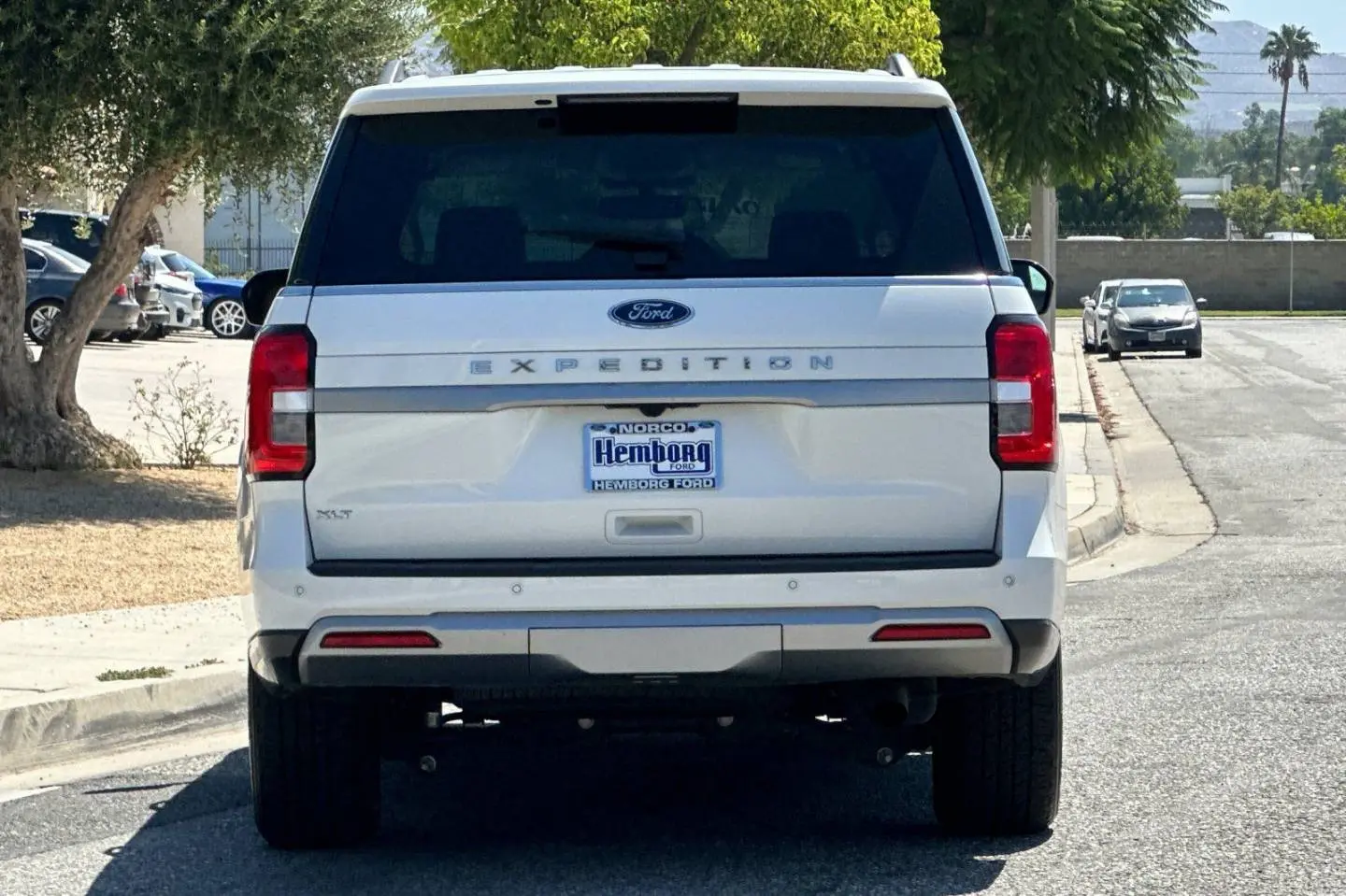 2023 Ford Expedition XLT 4x4 photo 5