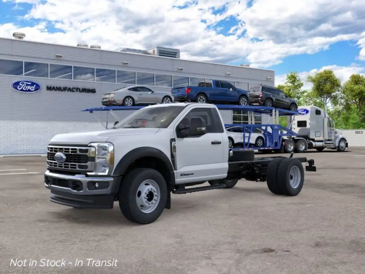 2026 Ford F-600 XL 4x4 Regular Cab 169-In DRW's photo