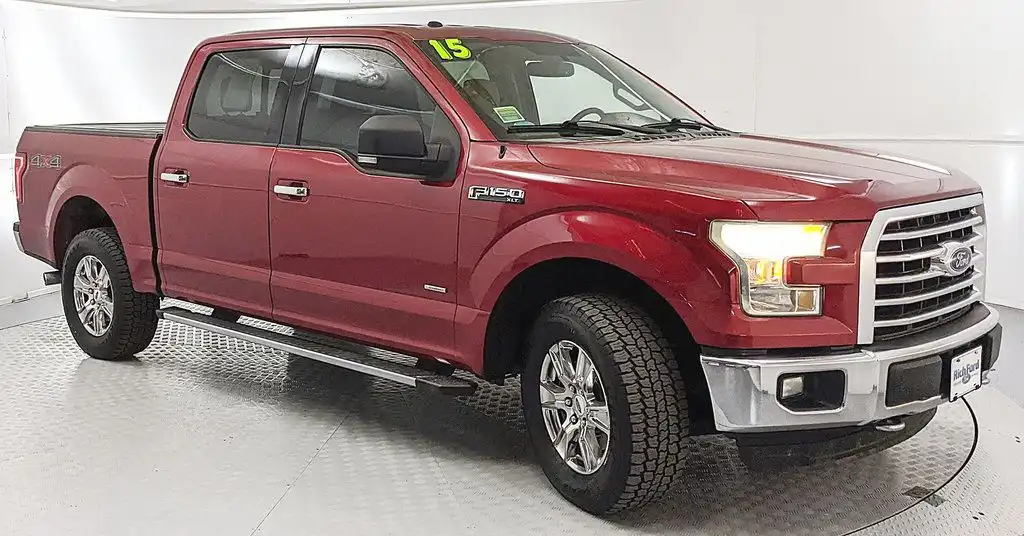 2015 Ford F-150 XLT 4x4 SuperCrew 145-in's photo