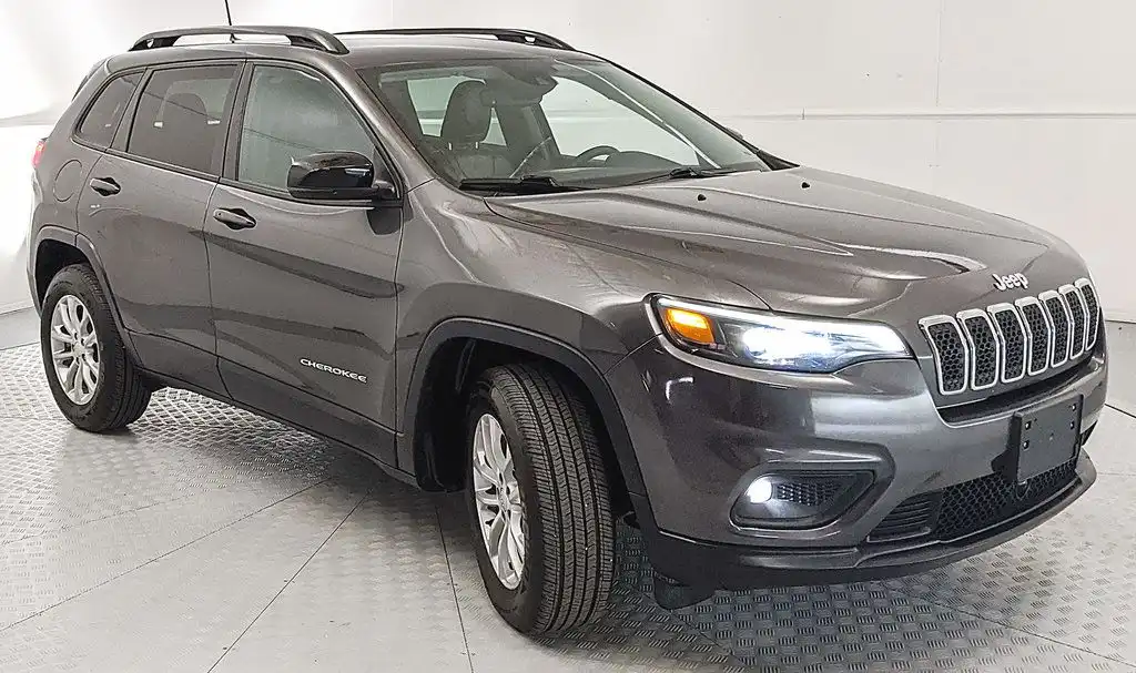 2022 Jeep Cherokee Latitude Lux 4X4's photo