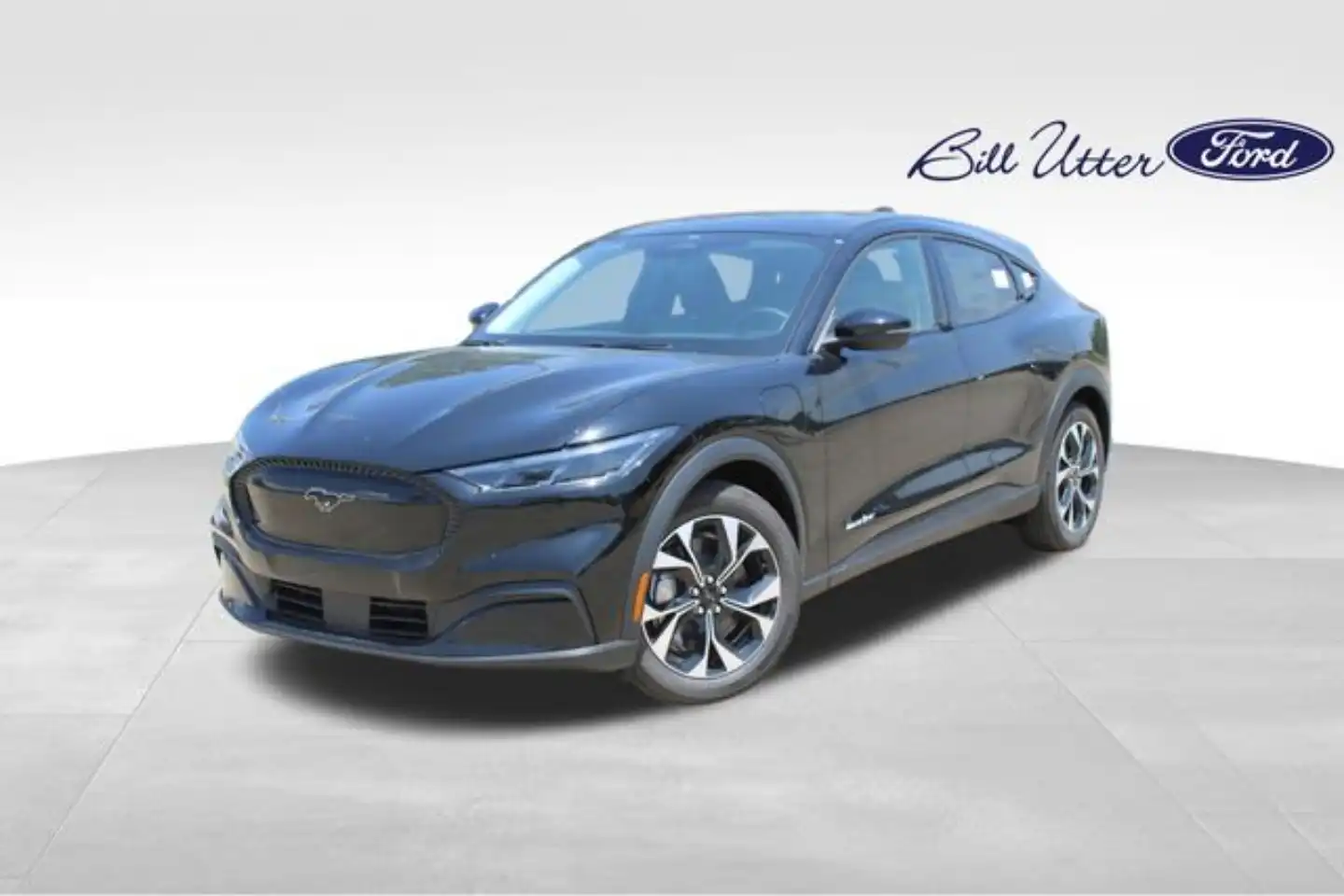 2026 Ford Mustang-Mach-e Select's photo