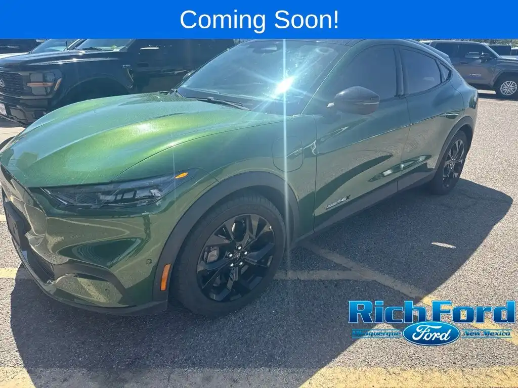 2024 Ford Mustang-Mach-e Select's photo