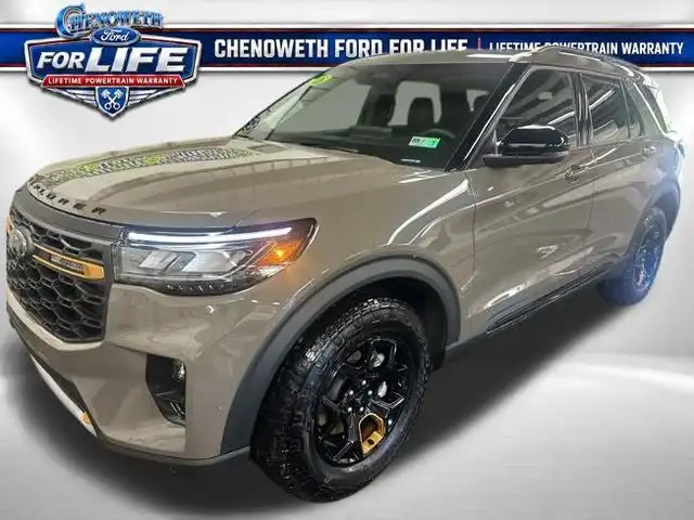 2026 Ford Explorer Tremor 4WD's photo