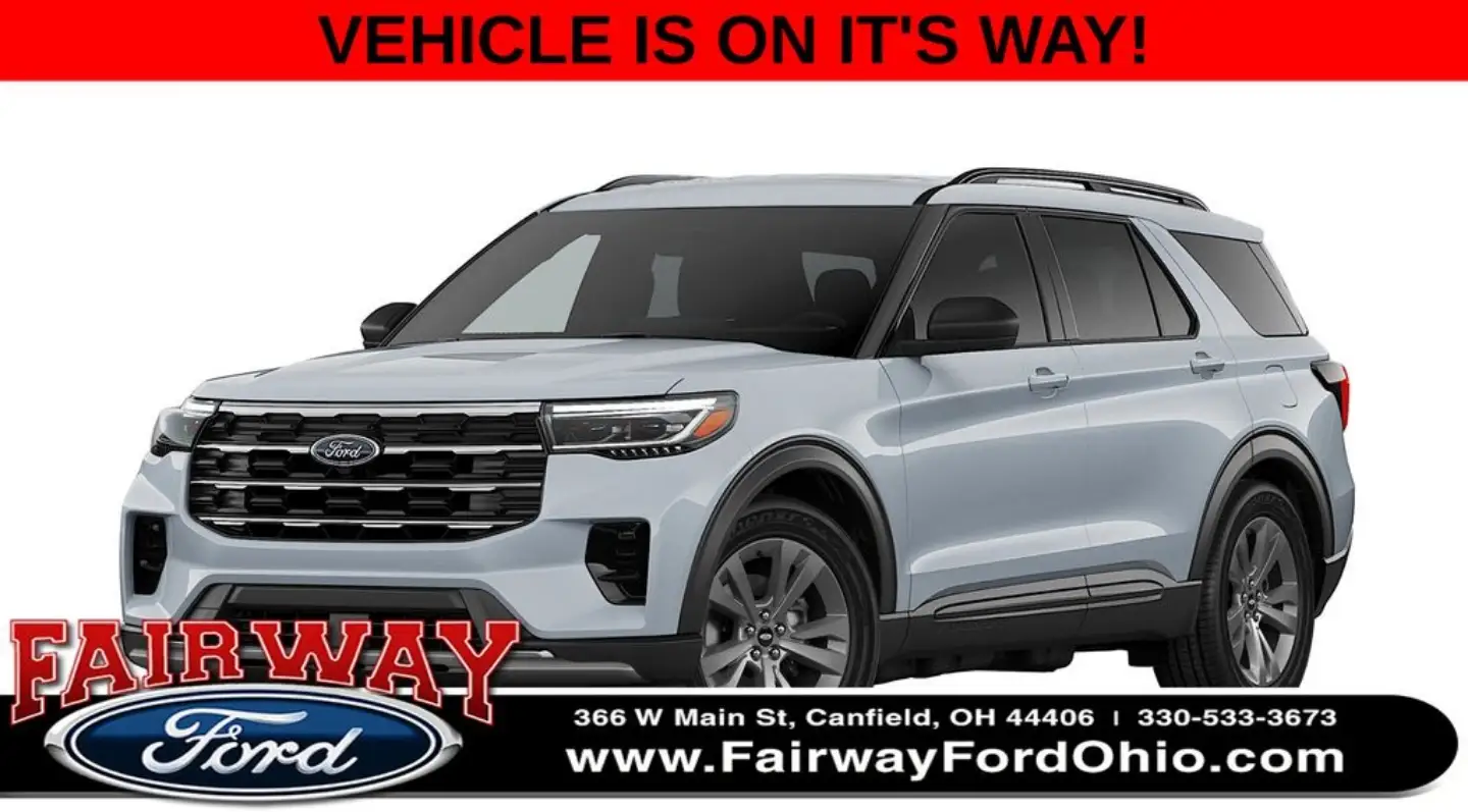 2026 Ford Explorer Active 4WD photo 1