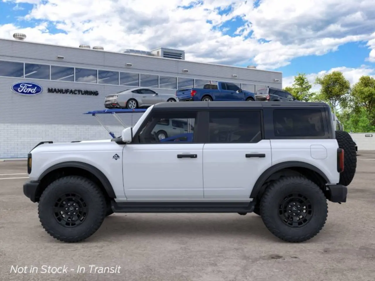 2026 Ford Bronco Outer Banks 4x4 photo 3