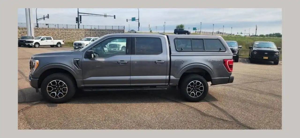 2022 Ford F-150 XLT 4x4 SuperCrew 5-1/2 Box's photo