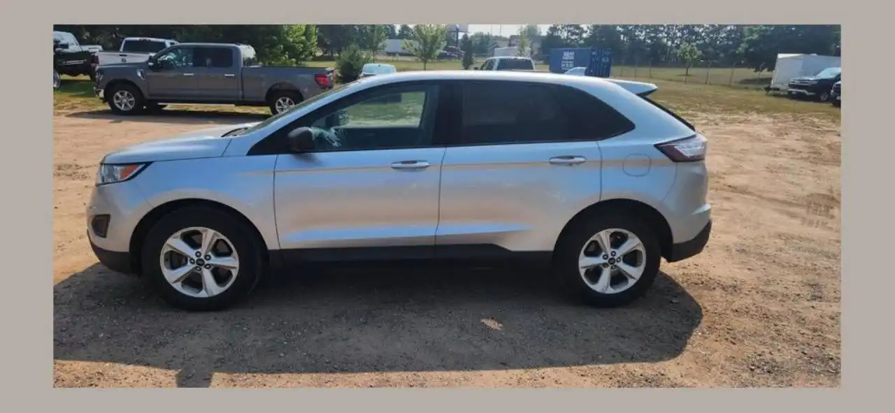 2017 Ford Edge SE AWD's photo