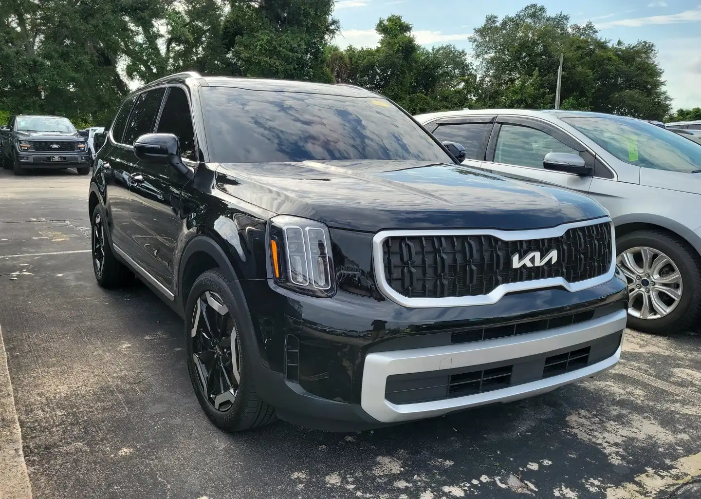 2024 Kia Telluride EX FWD's photo