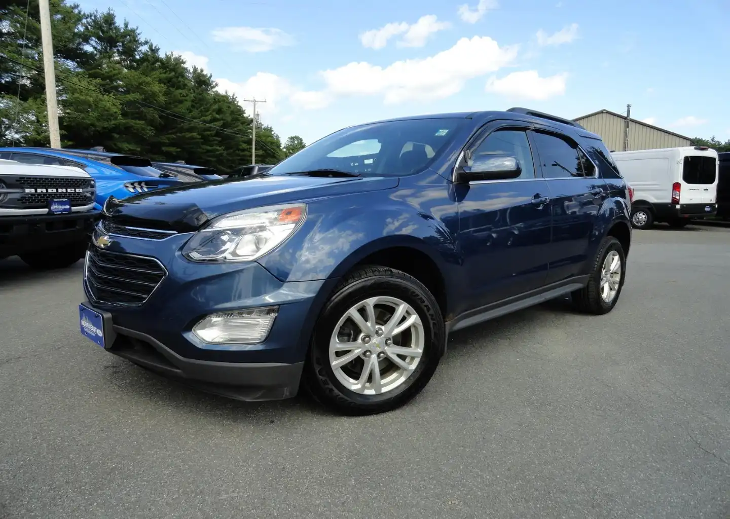 2017 Chevrolet Equinox AWD LT's photo