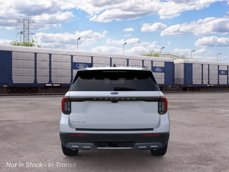 2026 Ford Explorer undefined photo 5