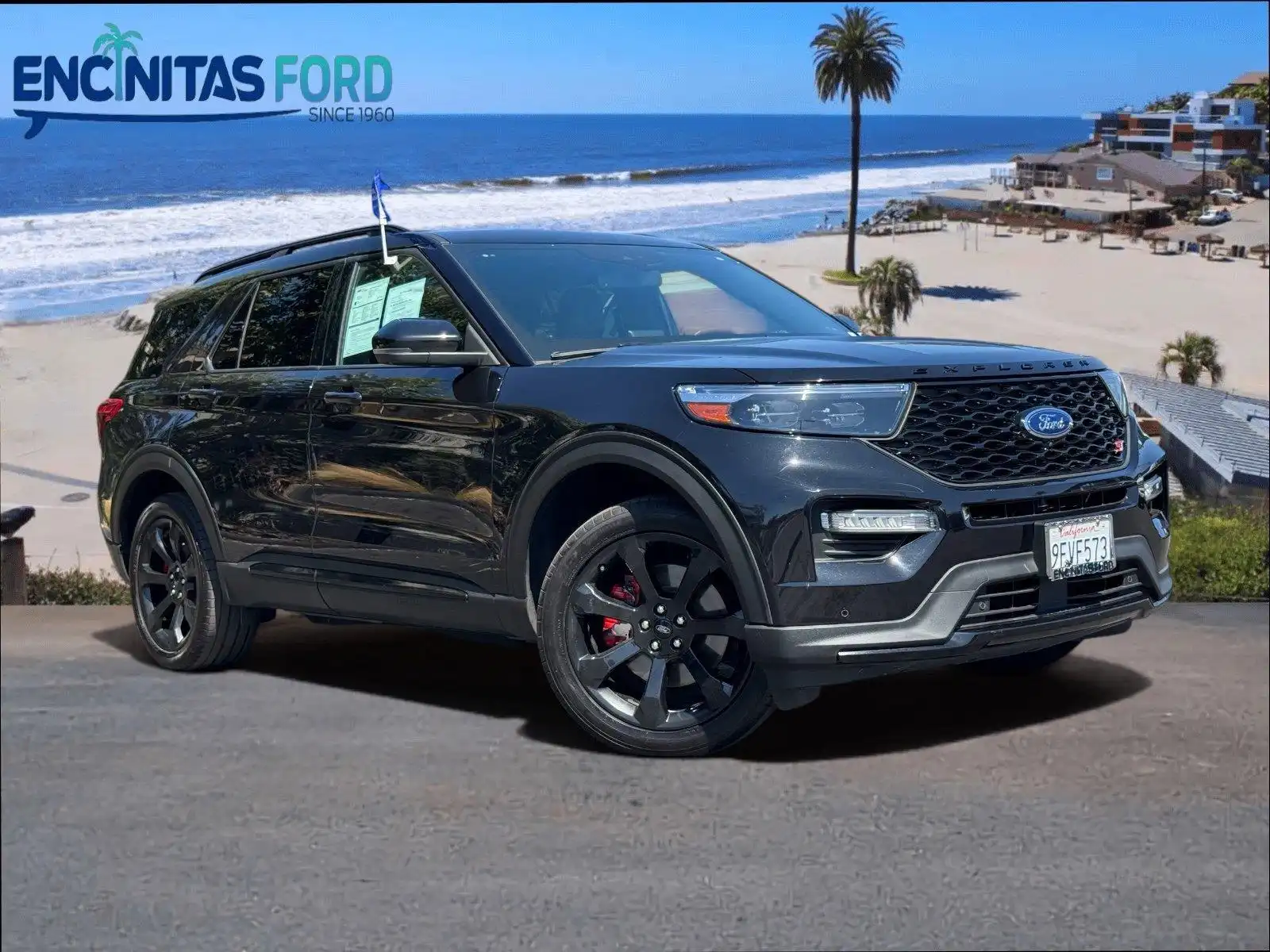 2023 Ford Explorer ST 4WD's photo
