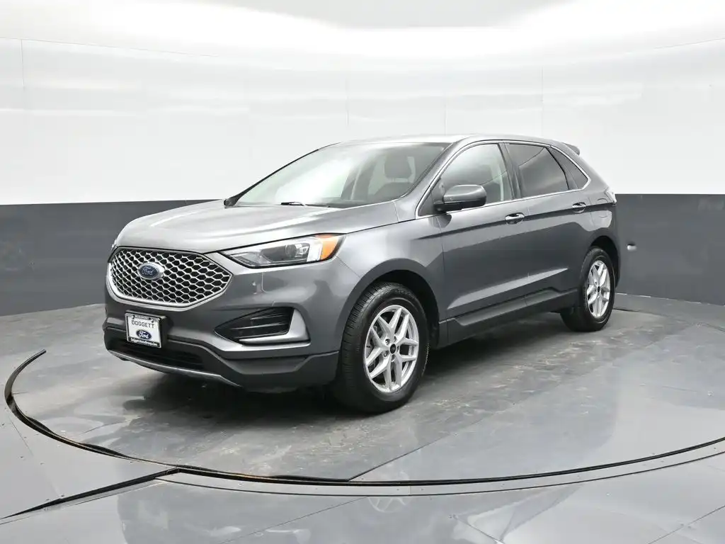 2024 Ford Edge SEL AWD's photo