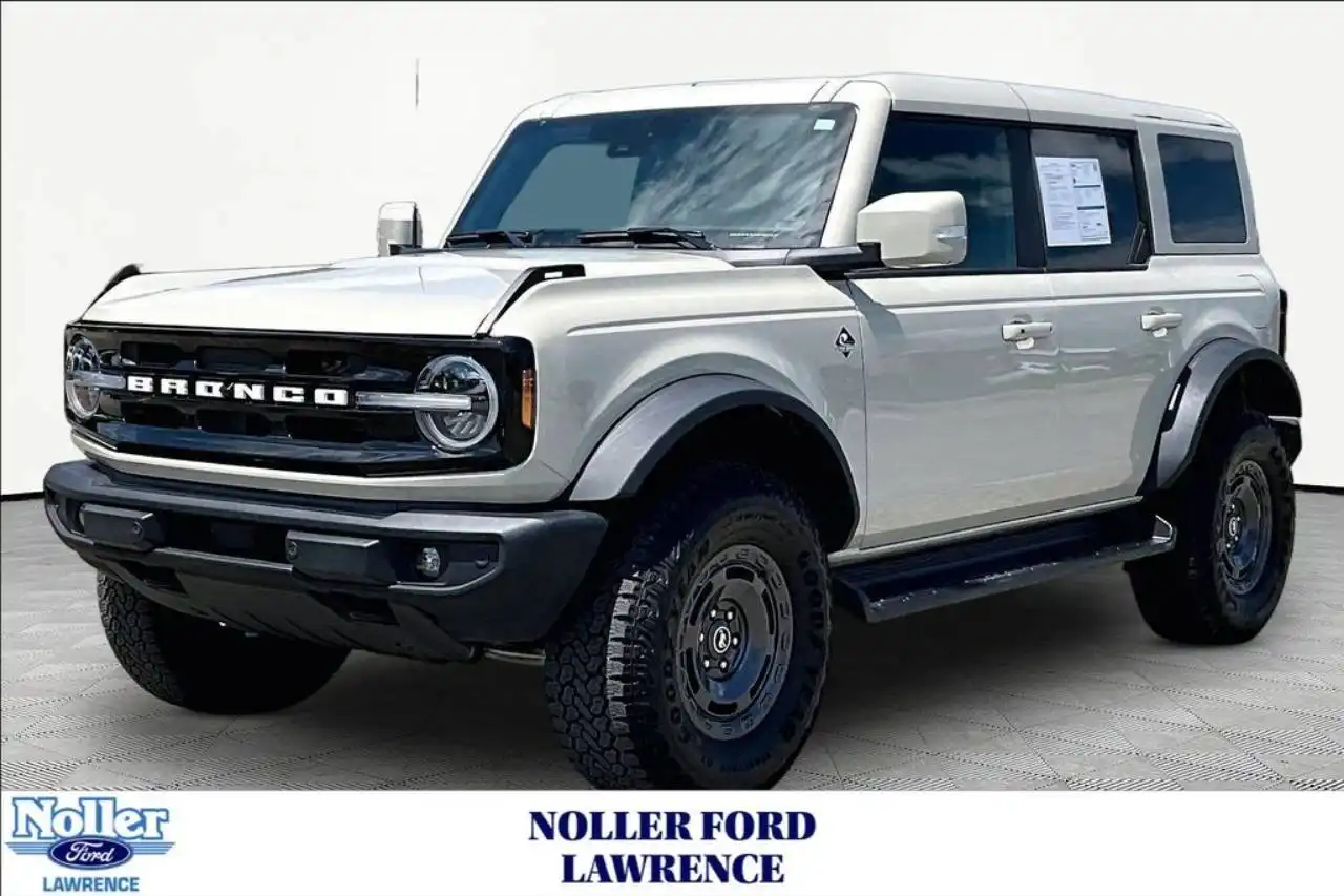 2025 Ford Bronco Outer Banks 4x4's photo