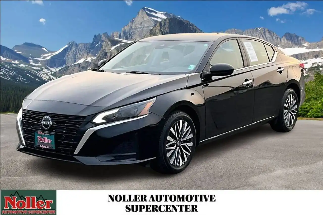 2025 Nissan Altima 2.5 SV AWD's photo