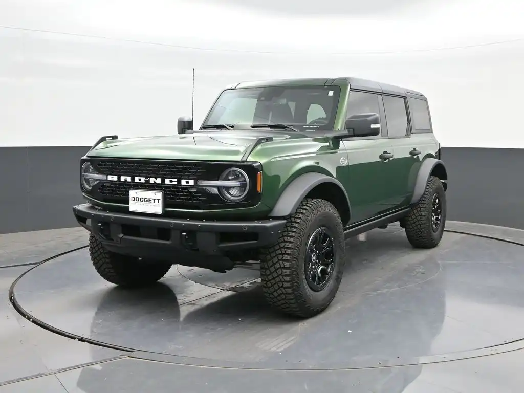 2024 Ford Bronco Wildtrak 4x4's photo