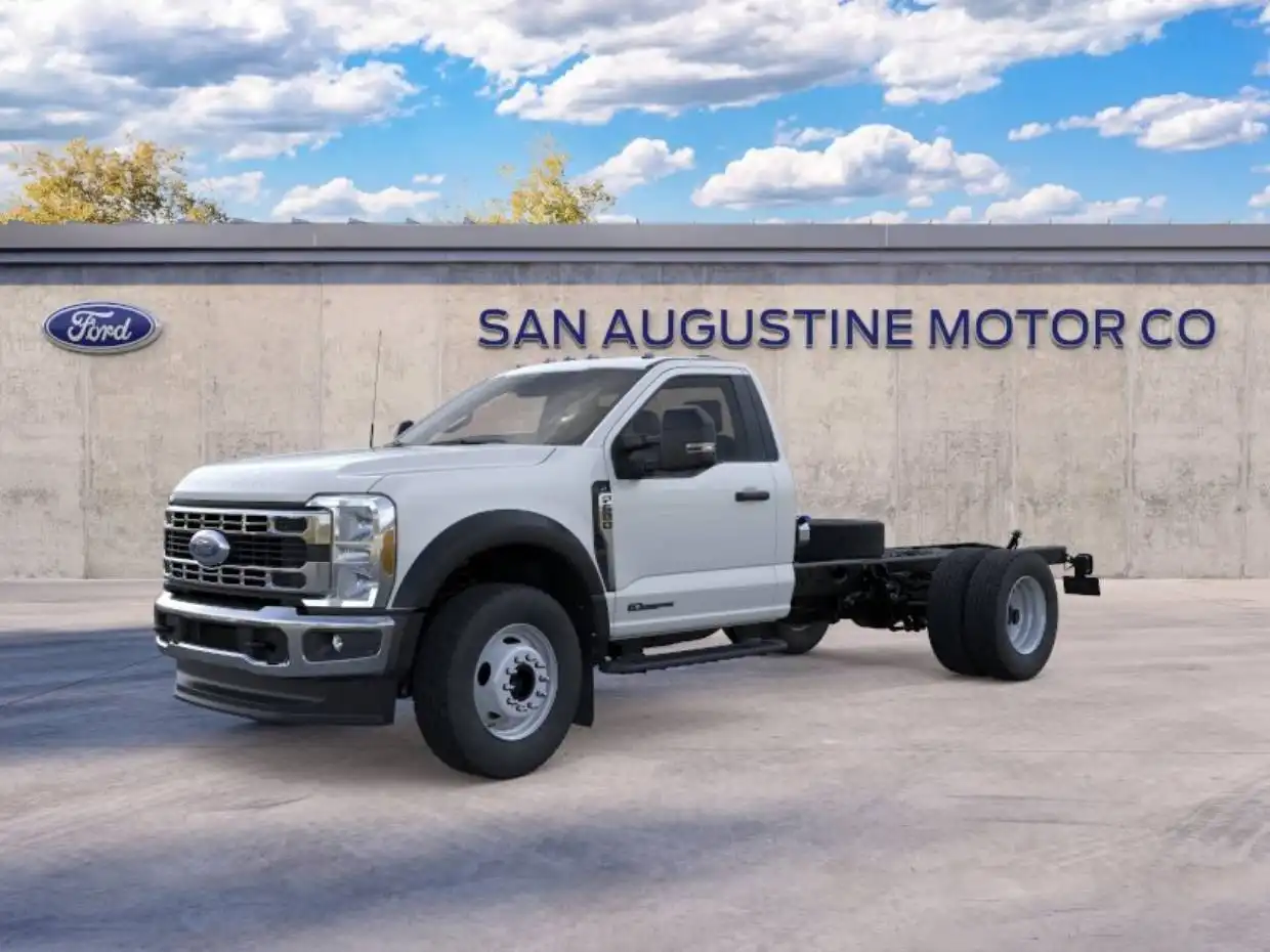 2026 Ford F-600 XL 4x4 Regular Cab 169-In DRW's photo