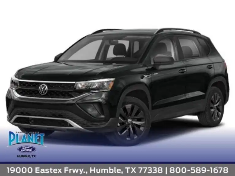 2024 Volkswagen Taos 1.5T S's photo