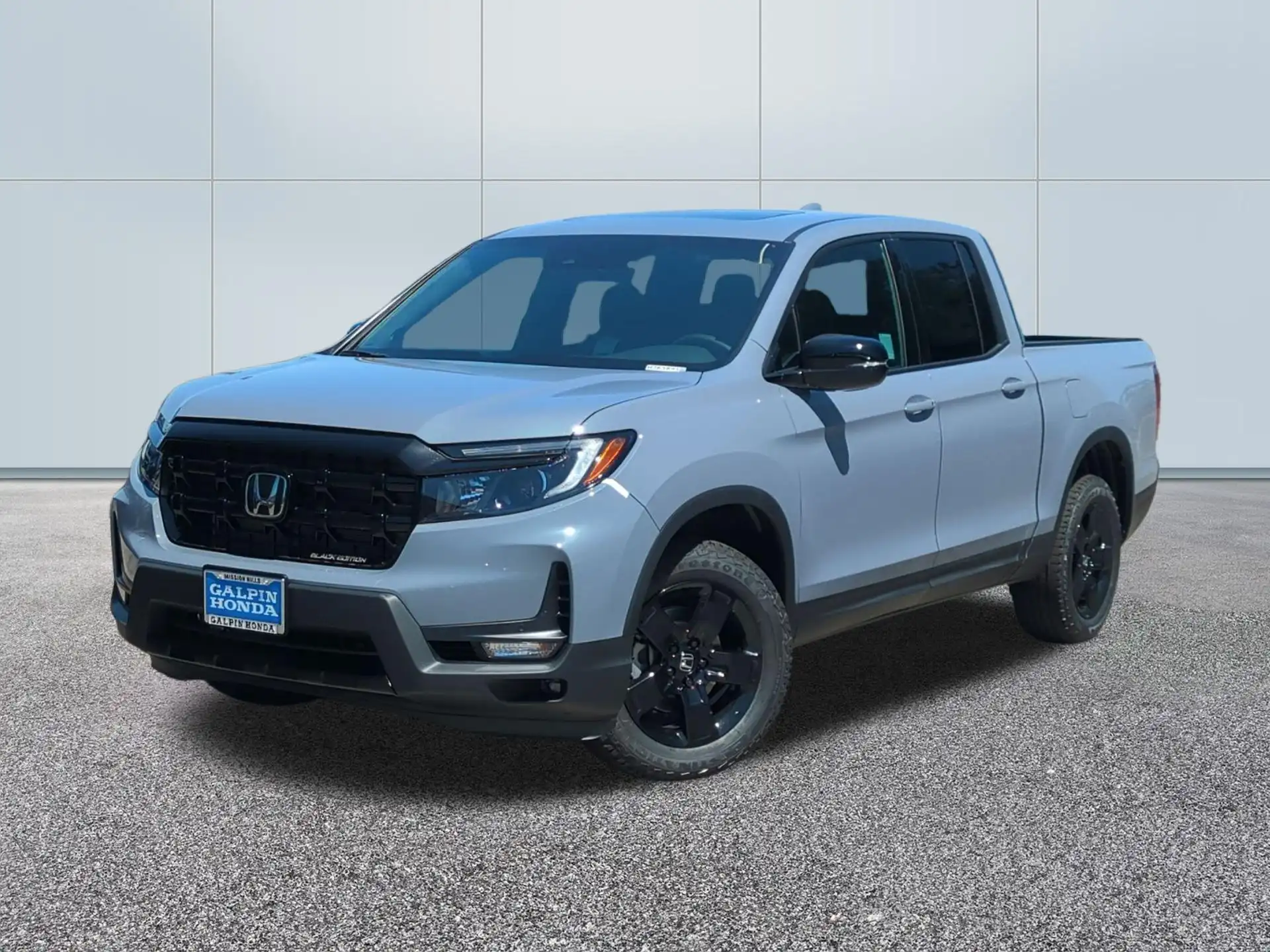 2026 Honda Ridgeline Black Edition's photo