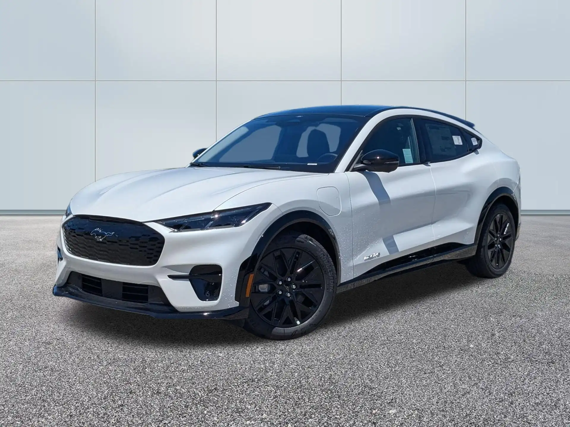 2026 Ford Mustang-Mach-e Premium's photo