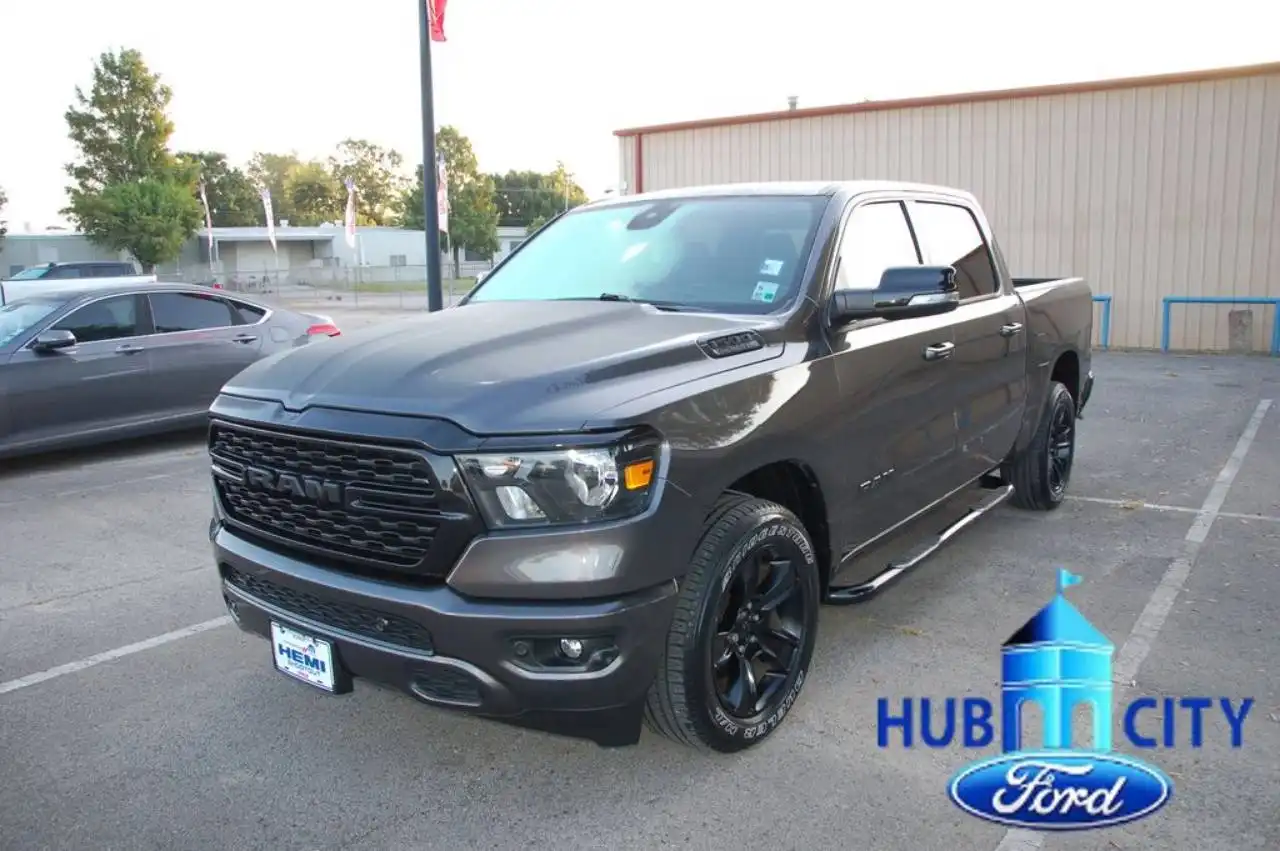 2022 RAM 1500 Big Horn/Lone Star Crew Cab 5'7's photo