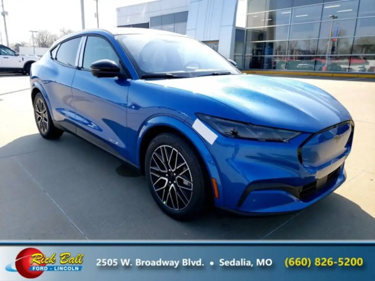 2026 Ford Mustang-Mach-e Premium's photo