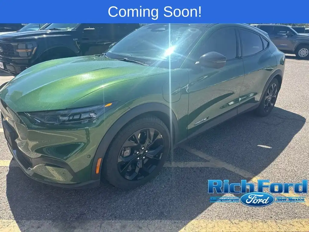 2024 Ford Mustang-Mach-e Select's photo