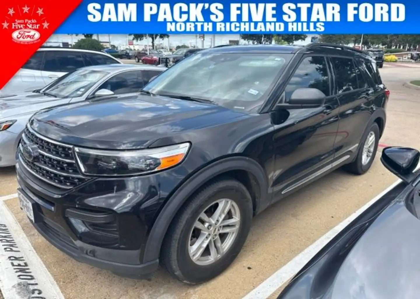 2021 Ford Explorer XLT RWD's photo