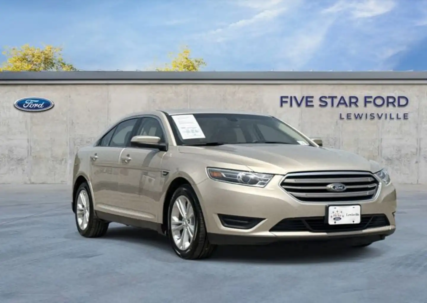 2018 Ford Taurus SEL FWD's photo