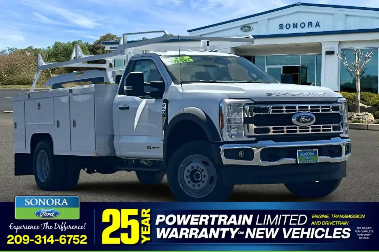 2026 Ford F-600 XL 4x4 Regular Cab 169-In DRW's photo