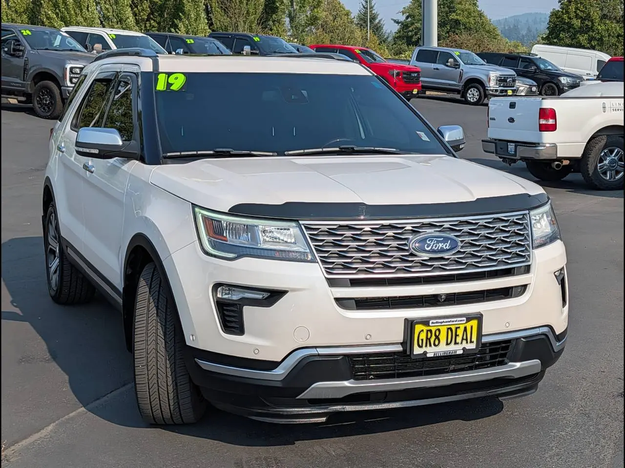 2019 Ford Explorer Platinum 4WD photo 4