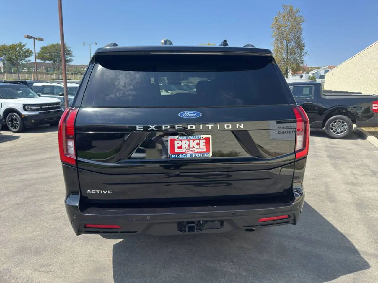 2025 Ford Expedition Active 4WD photo 3