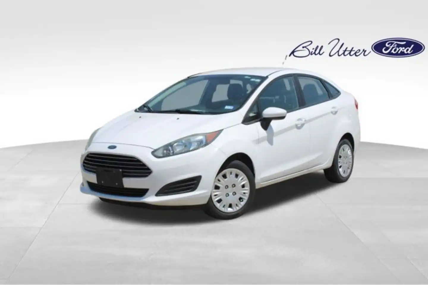 2016 Ford Fiesta S Sedan's photo