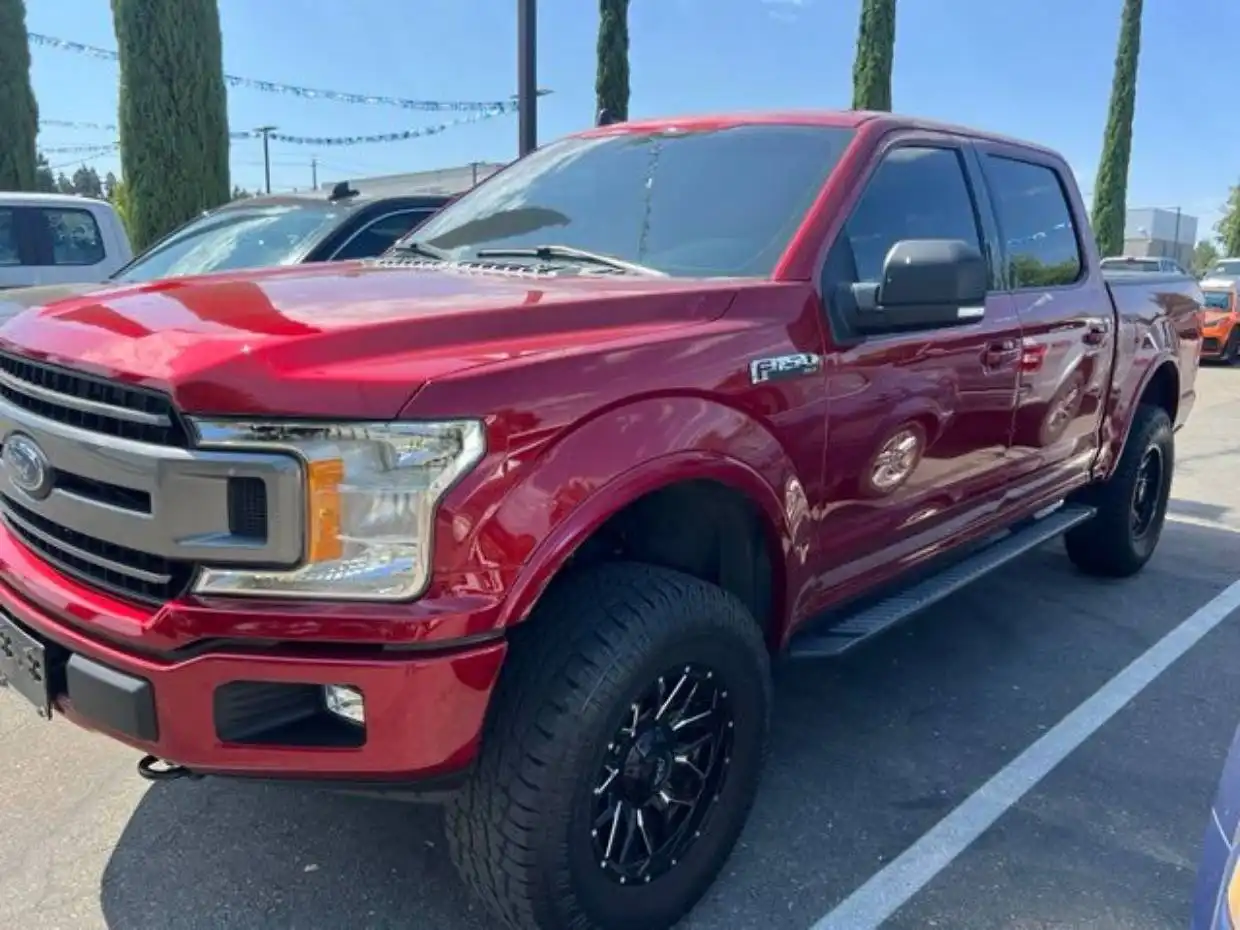 2019 Ford F-150 XLT 4x4 SuperCrew 5-1/2 Box's photo