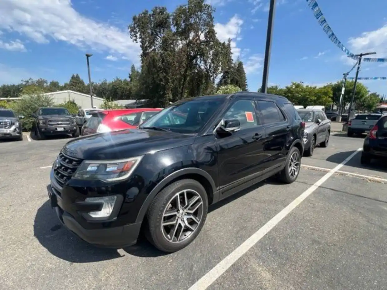 2017 Ford Explorer Sport 4WD's photo