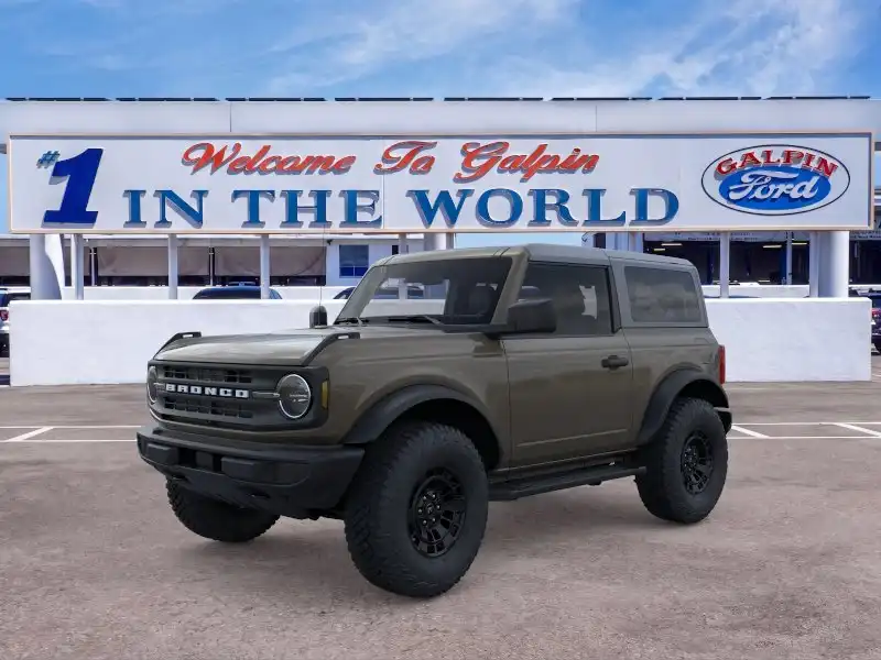 2026 Ford Bronco Base 4x4's photo
