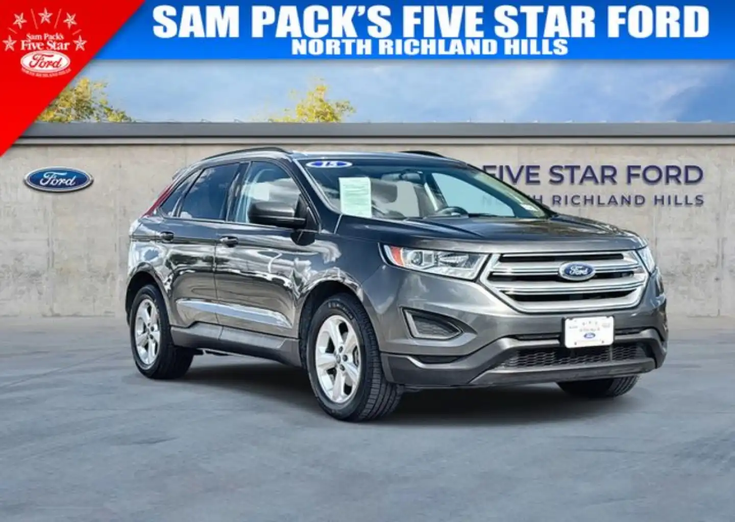 2015 Ford Edge SE's photo