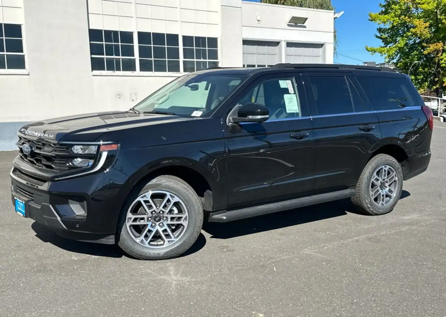 2026 Ford Expedition Active 4WD's photo