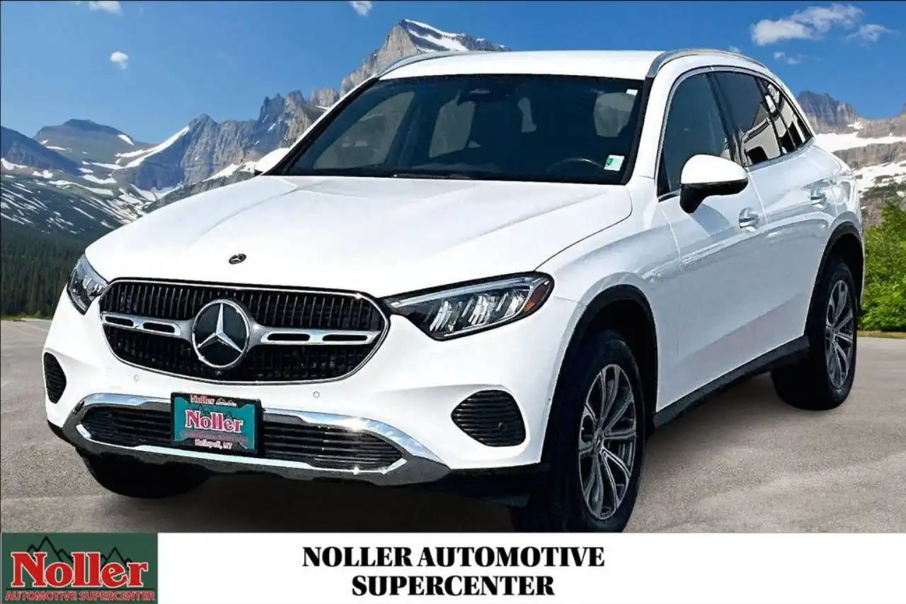 2024 Mercedes-Benz GLC GLC300 4MATIC's photo