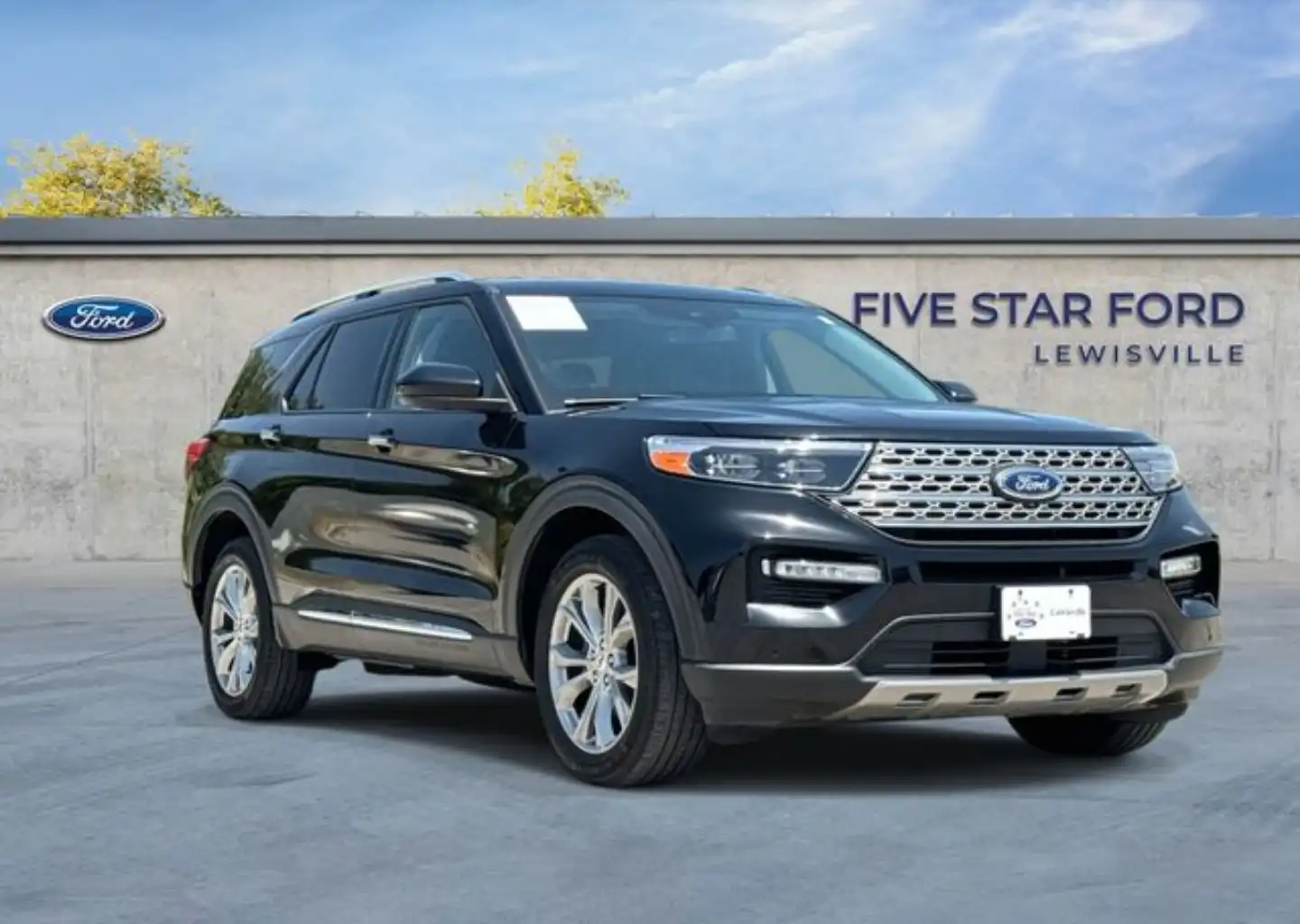 2024 Ford Explorer Limited 4WD's photo