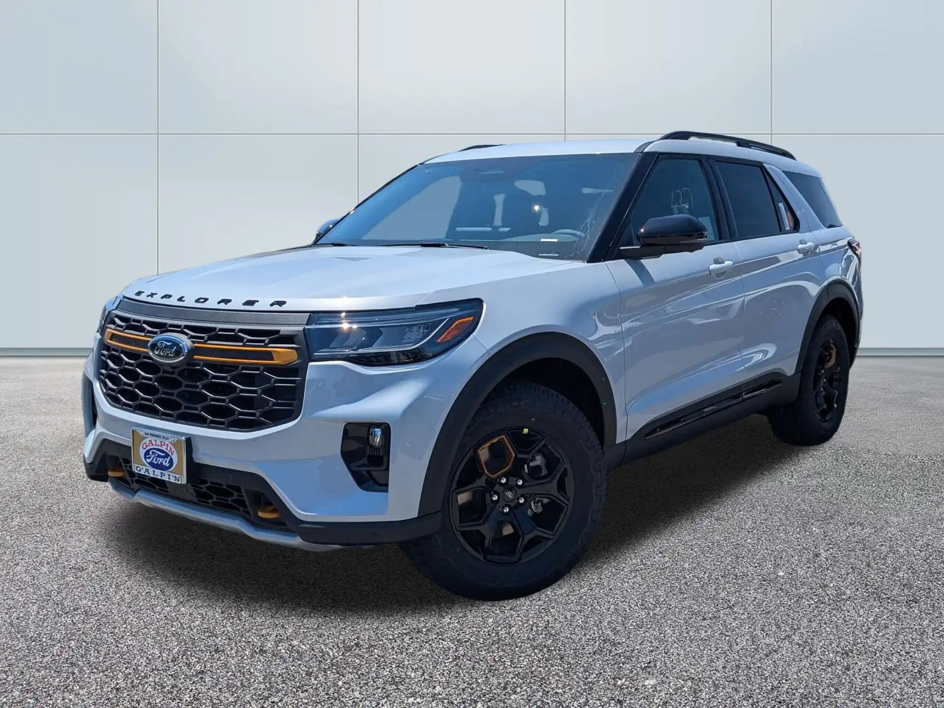 2026 Ford Explorer Tremor 4WD's photo