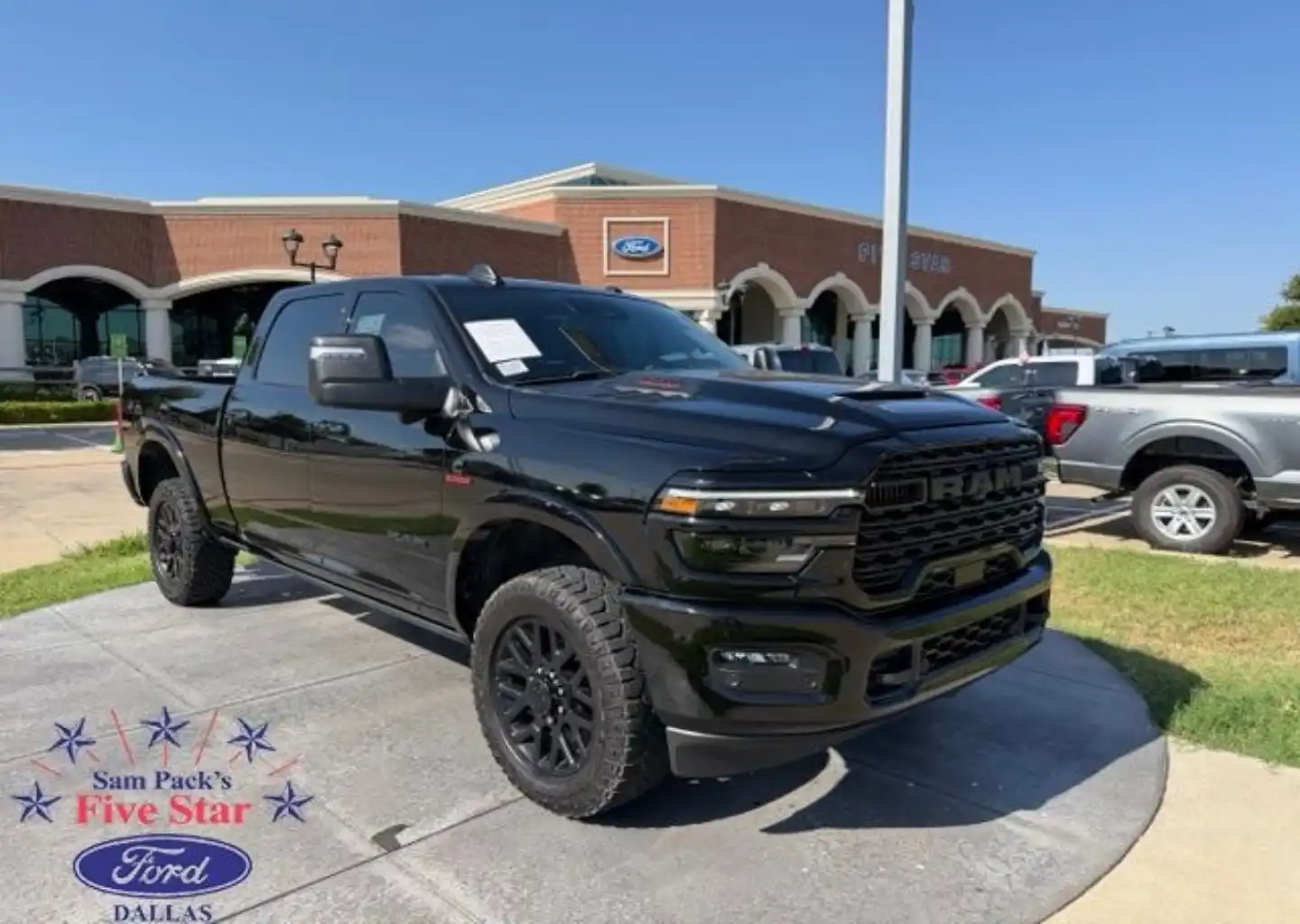 2025 RAM 2500 Limited 4X4 Crew Cab SWB's photo