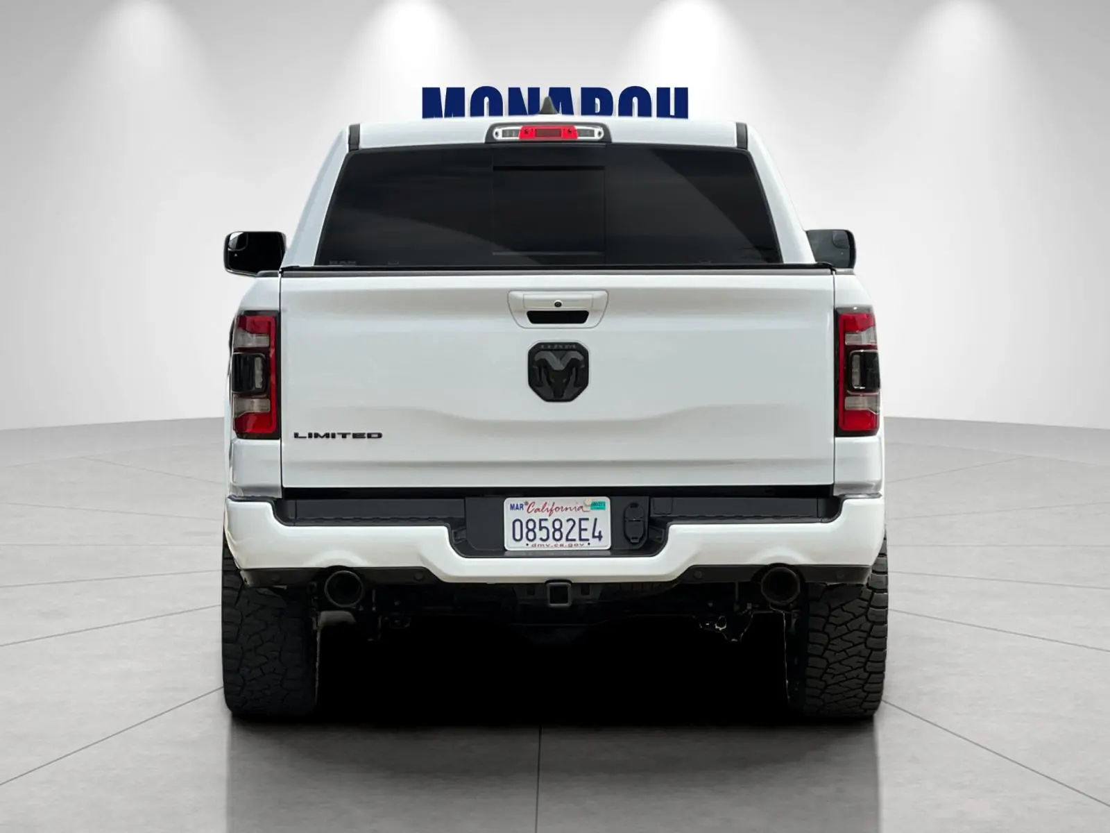 2021 RAM 1500 Limited Crew Cab 5'7 photo 4