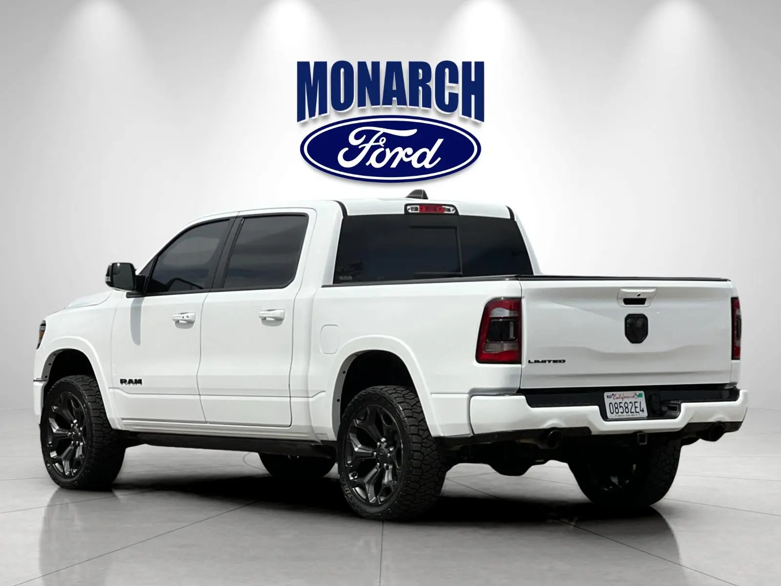 2021 RAM 1500 Limited Crew Cab 5'7 photo 5