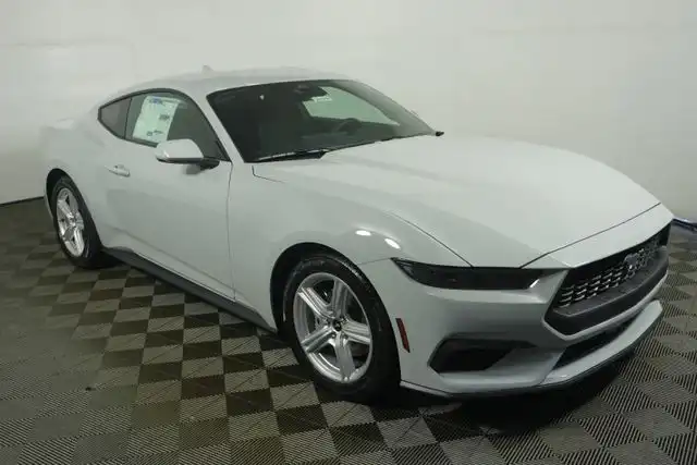 2026 Ford Mustang EcoBoost Fastback's photo