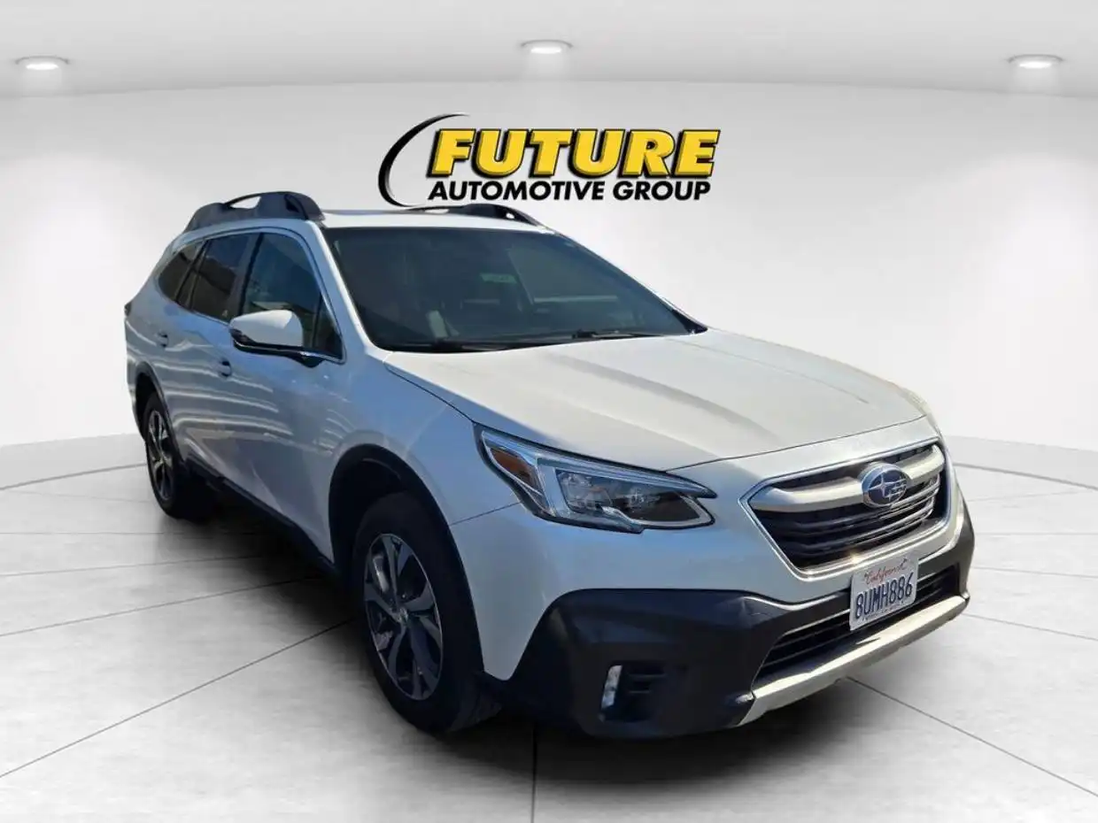 2020 Subaru Outback Limited's photo
