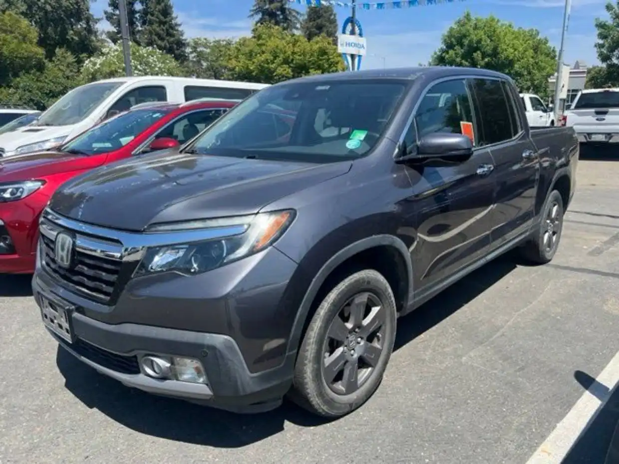 2020 Honda Ridgeline RTL-E AWD's photo